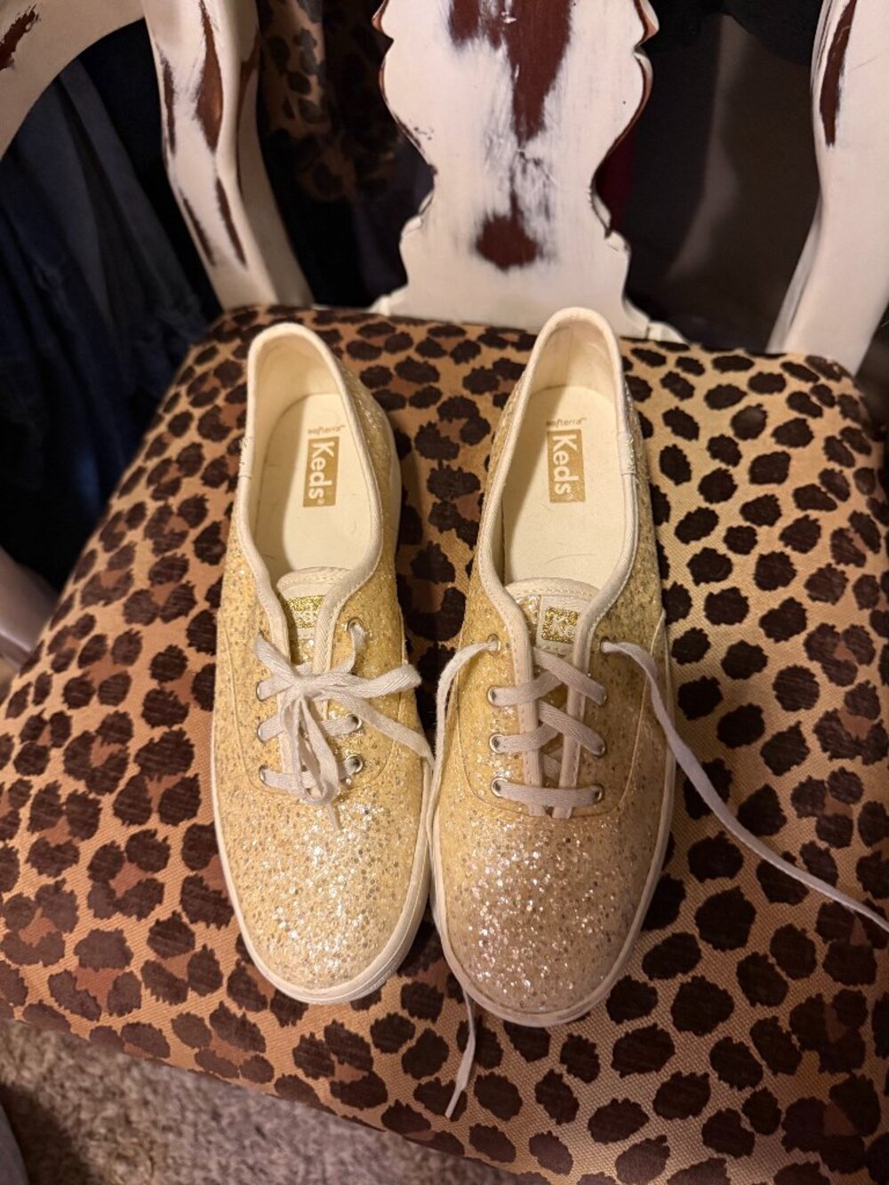 Size 8 sequin Keds gold
